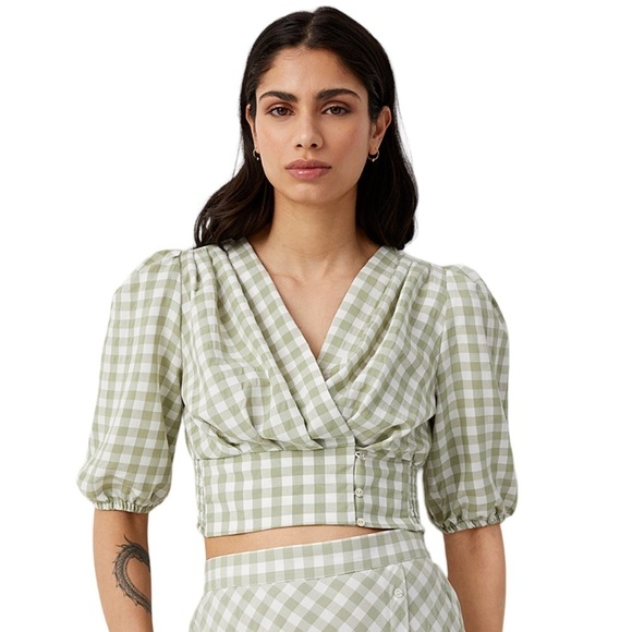 VERO MODA Small Sage green gingham blouse - Picture 1 of 9